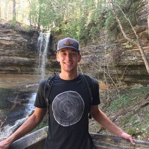 Meet your Posher, Drew